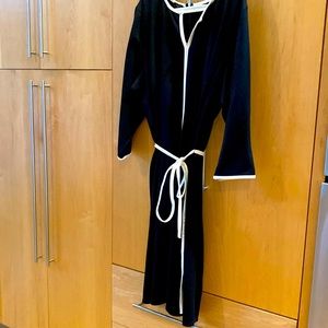 Talbots black 20W zip back white piping stretch heavy jersey dress w/ tie belt